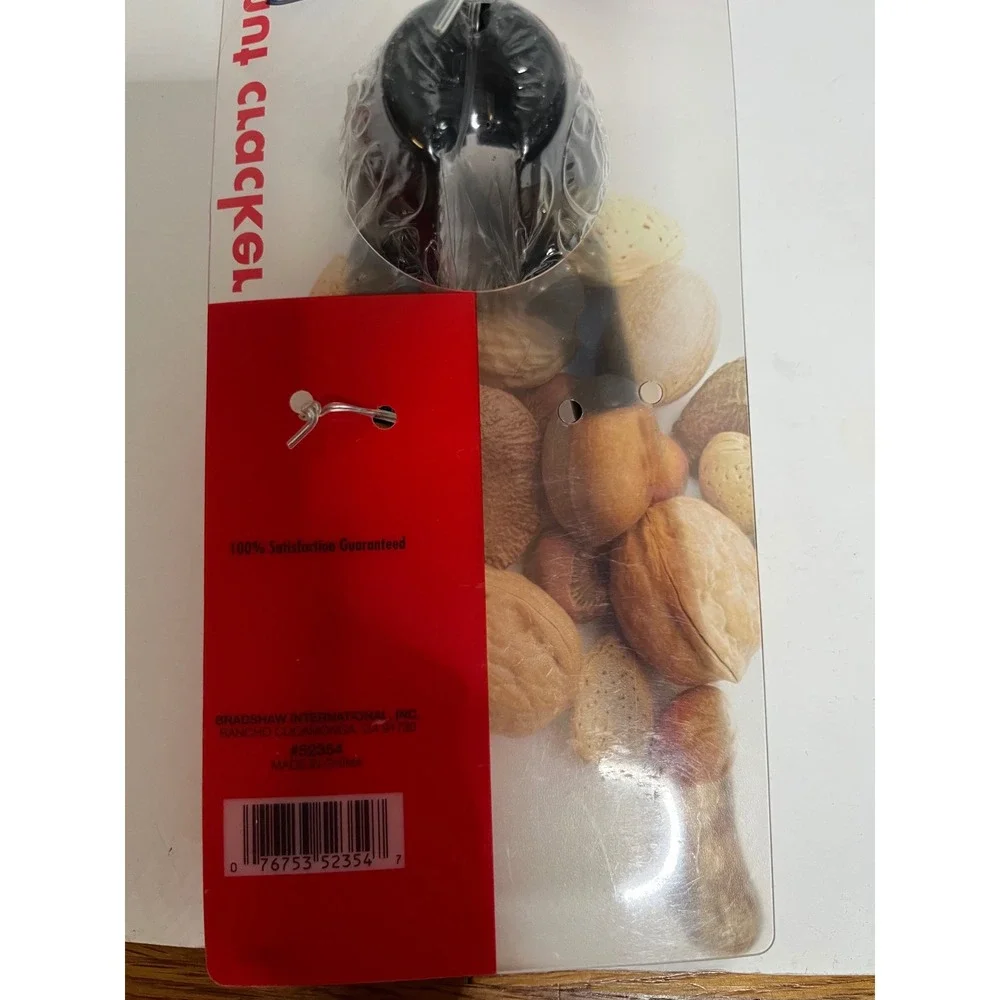 Pro Tools Nut Cracker With Wood Handles Heavy Duty Kitchen Tool